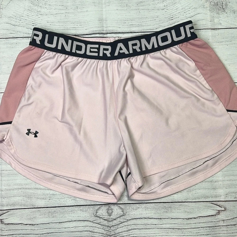 Under Armour shorts size medium athletic